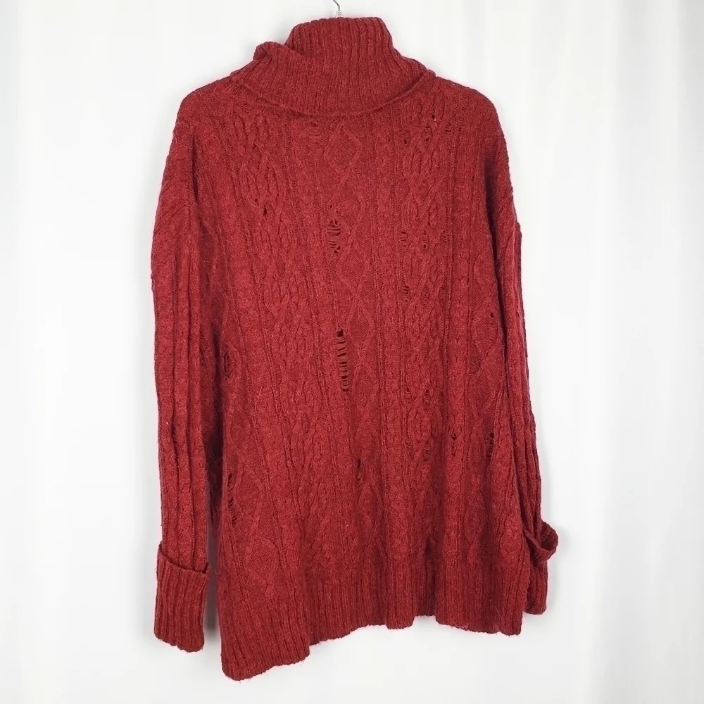 Free People chunky cable